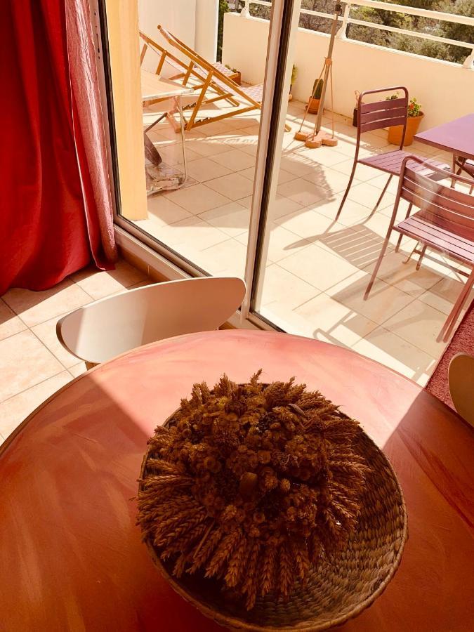 ラシオタLe Saint Loupアパートメント エクステリア 写真
